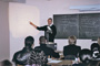 Pascal Charpentier et ses auditeurs dans un cours de l'INTEC Pascal Charpentier et ses auditeurs dans un cours de l'INTEC