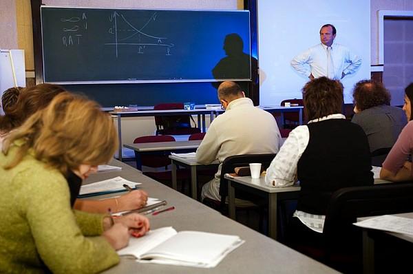 Auditeurs en cours de Jean de Kersvadoué, professeur titulaire d