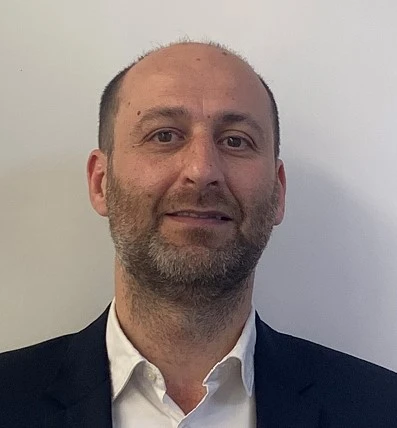 OLIVIER ZENOU, DIRIGEANT DU CABINET YOVEL AUDIT ET EXPERTISE À PARIS