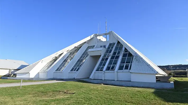 Grand large : l’Intechmer choisi pour étudier l'impact de l'éolien en mer sur la biodiversité marine